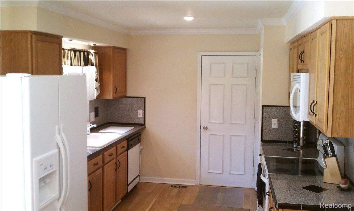 Nevada Kitchen 1