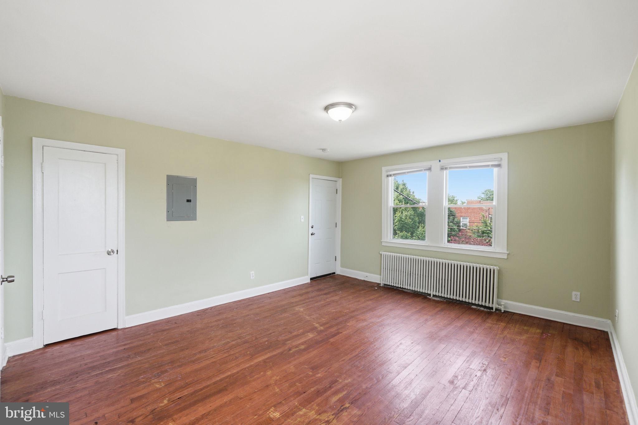 3919 R Street Southeast Washington, DC 20020 - Photo 2 of 39