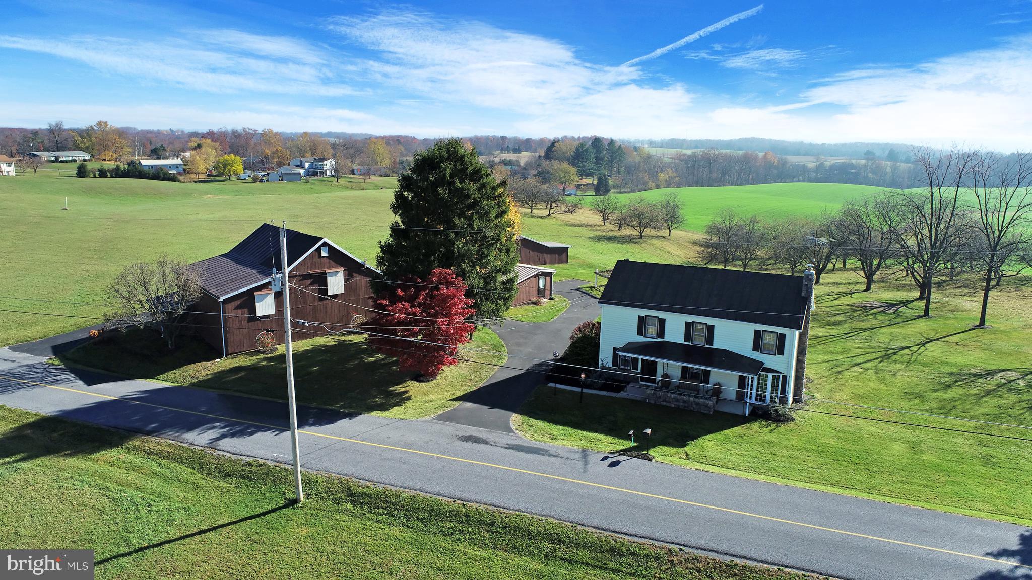 231 Mohawk Road Newville, PA 17241 - Photo 72 of 72 a view of a garden with houses