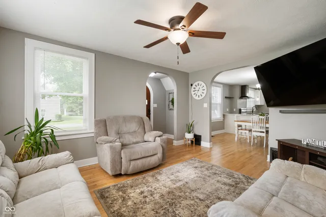 $280,000 | 110 East Harrison Street, Spiceland, IN 47385