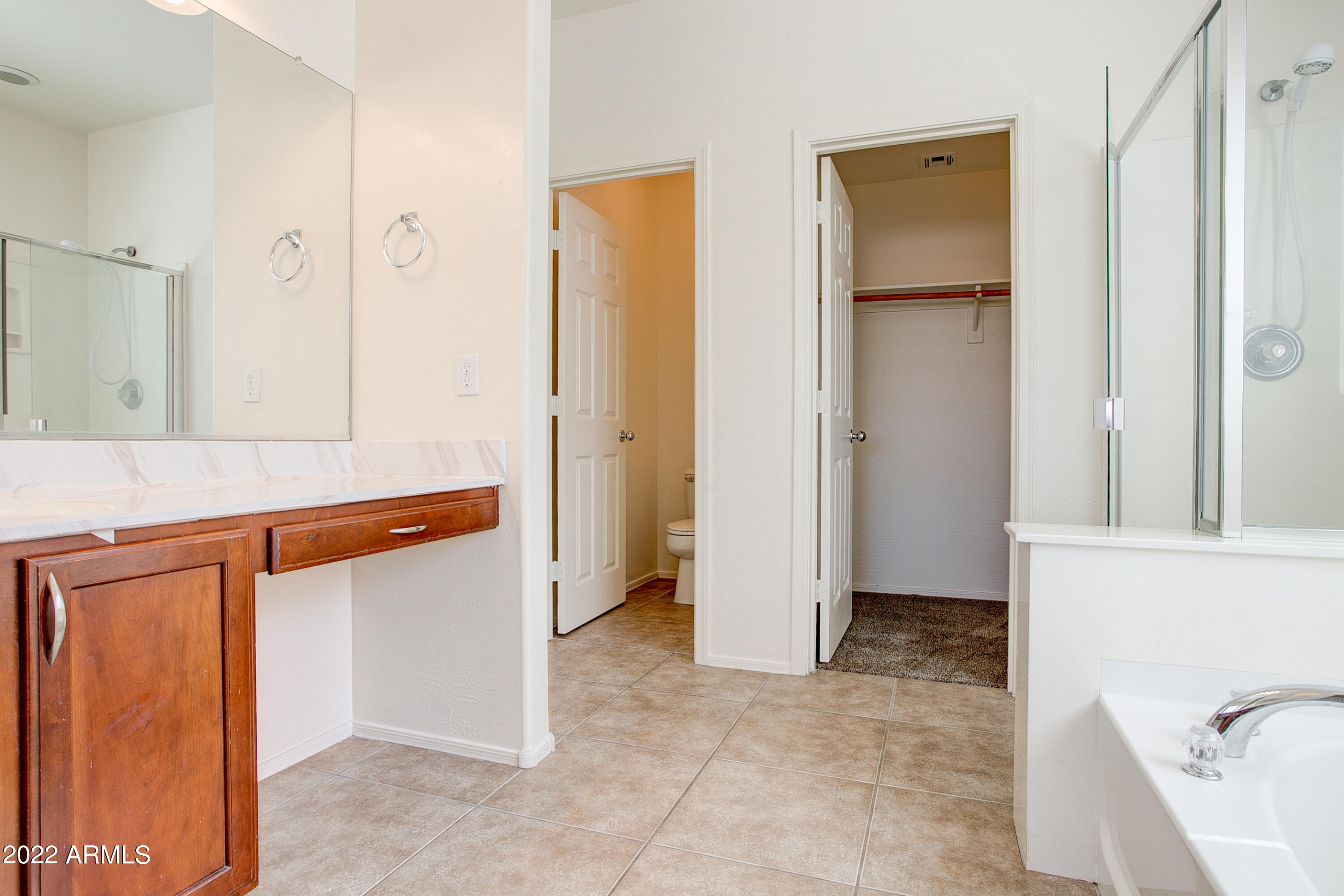 9928 West Chipman Road Tolleson, AZ 85353 - Photo 26 of 42 a view of bathroom