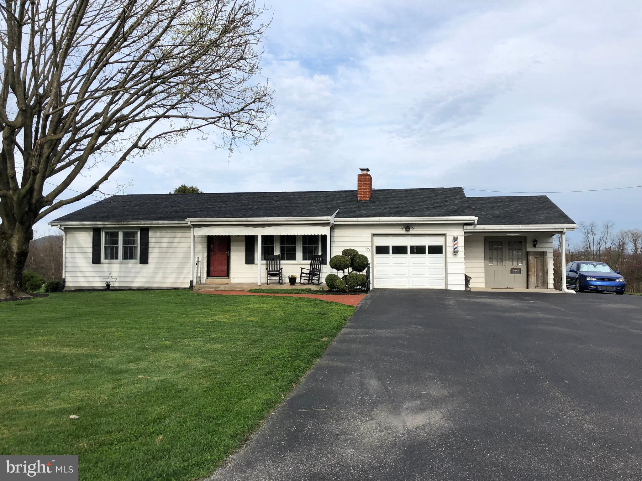 1571 Baltimore Road Dillsburg, PA 17019 - Photo 1 of 27 Gallery Image 1