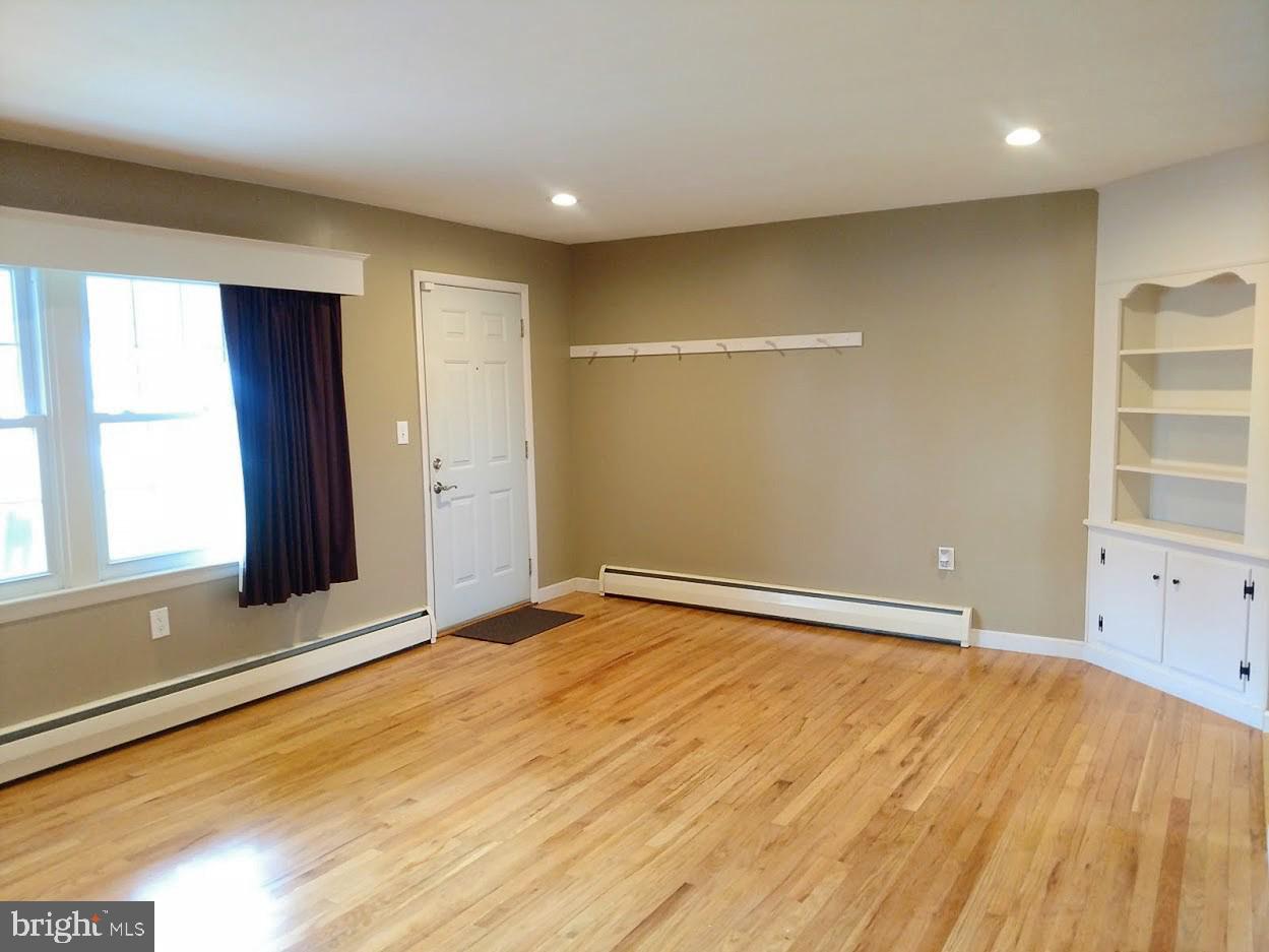 1571 Baltimore Road Dillsburg, PA 17019 - Photo 3 of 27 Gallery Image 3