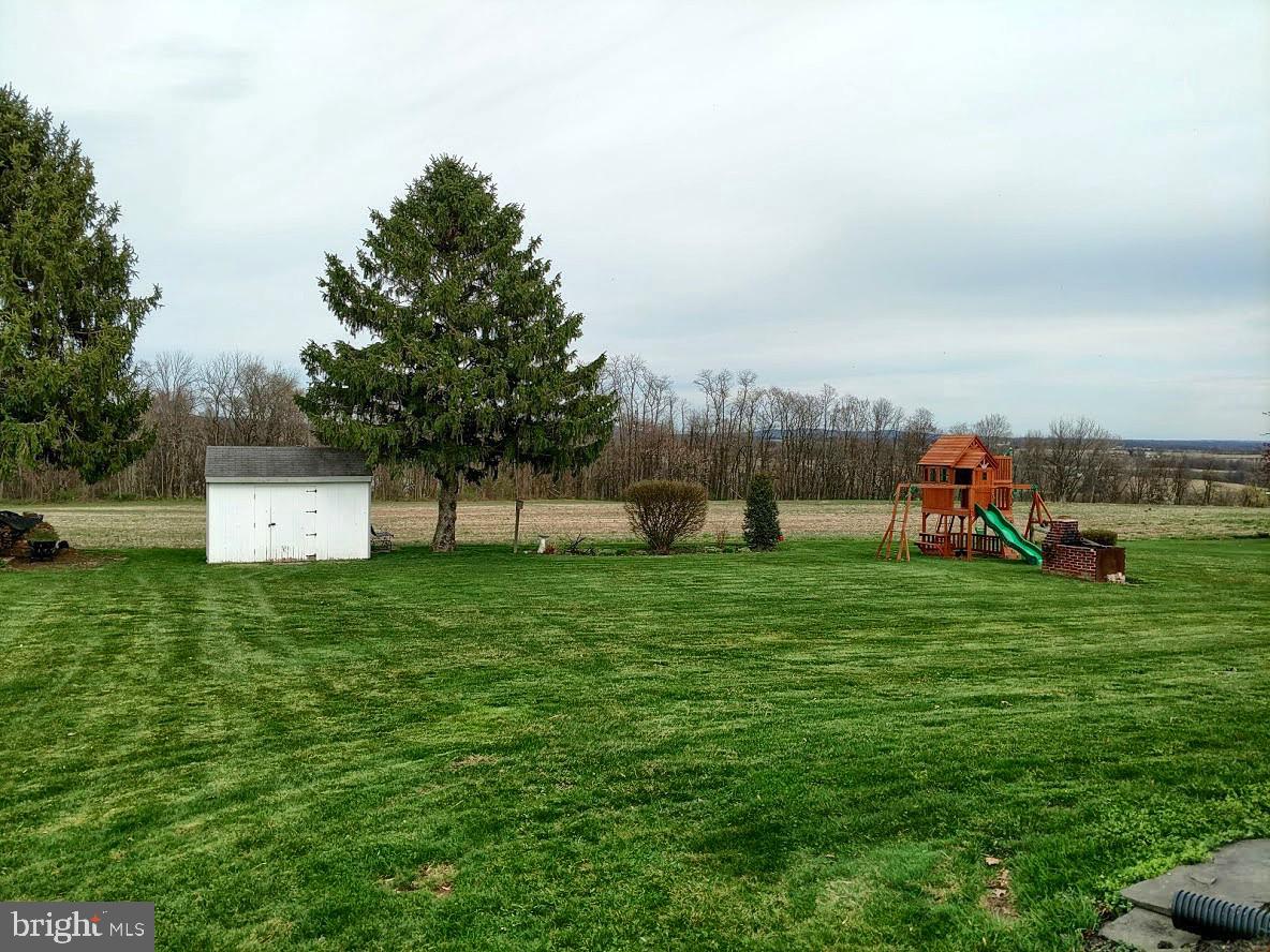 1571 Baltimore Road Dillsburg, PA 17019 - Photo 24 of 27 Gallery Image 24
