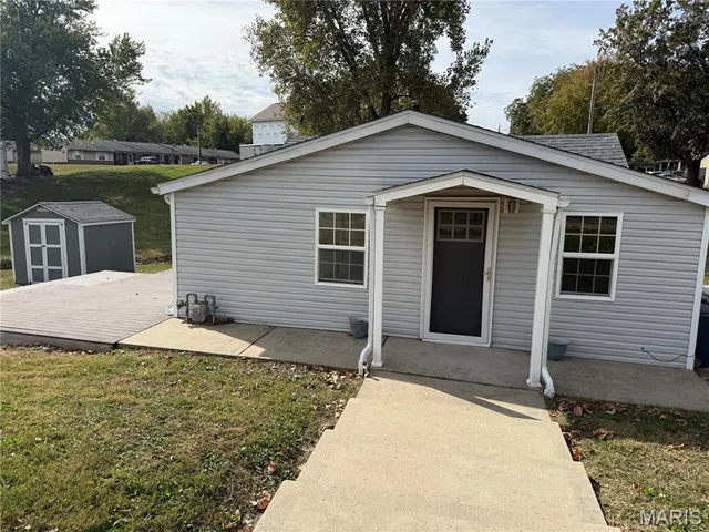 $73,000 | 820 North Liberty Street, Jerseyville, IL 62052