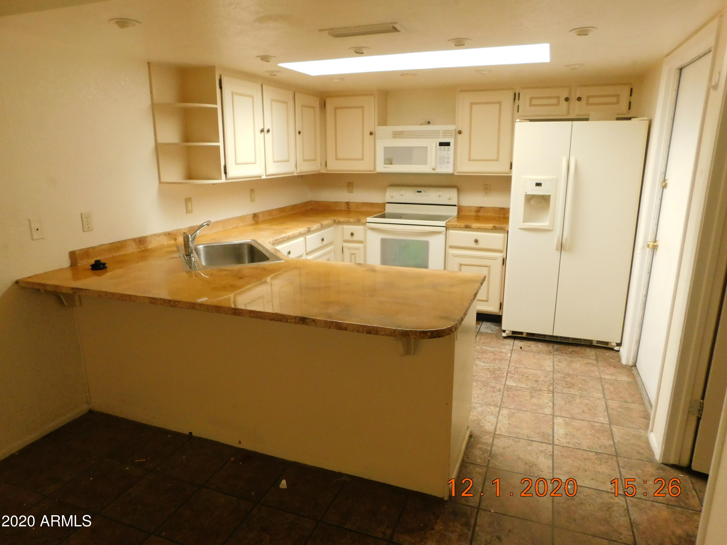 2531 East Wagoner Road Phoenix, AZ 85032 - Photo 5 of 12 DSCN2904