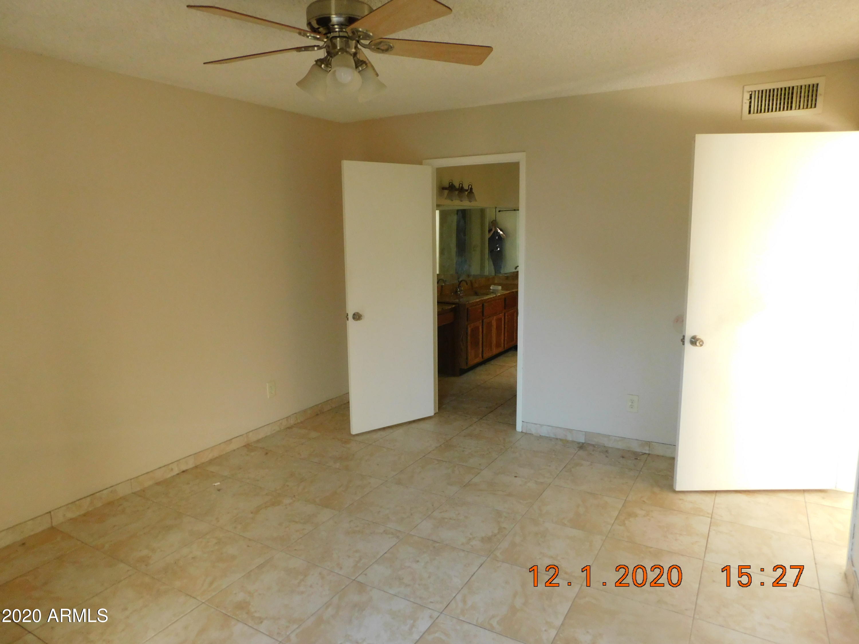 2531 East Wagoner Road Phoenix, AZ 85032 - Photo 8 of 12 DSCN2910