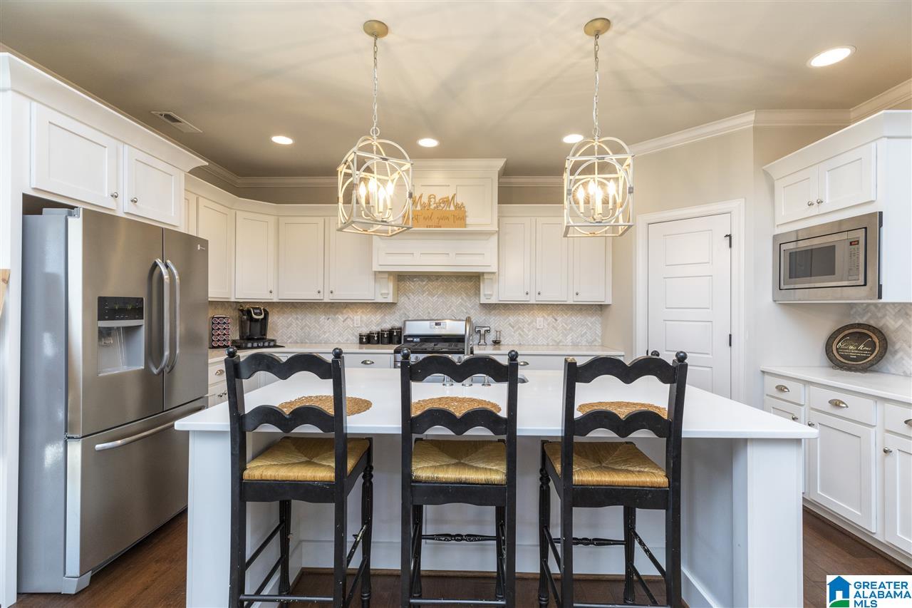 333 Strathaven Circle Pelham, AL 35124 - Photo 14 of 38