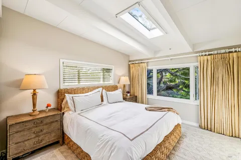 $10,500,000 | 246 Seadrift Road, Stinson Beach, CA 94970