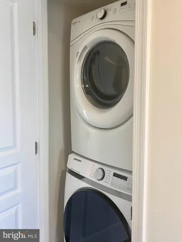 $470,000 | 8393 Scotland Loop, Manassas, VA 20109