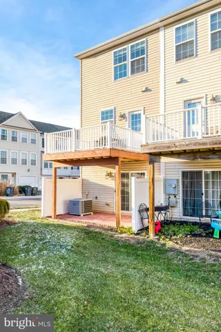 $470,000 | 8393 Scotland Loop, Manassas, VA 20109