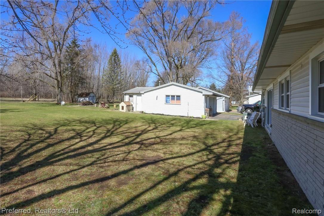 6201 North Beck Road Canton, MI 48187 - Photo 18 of 21 19IMG_6826.jpg