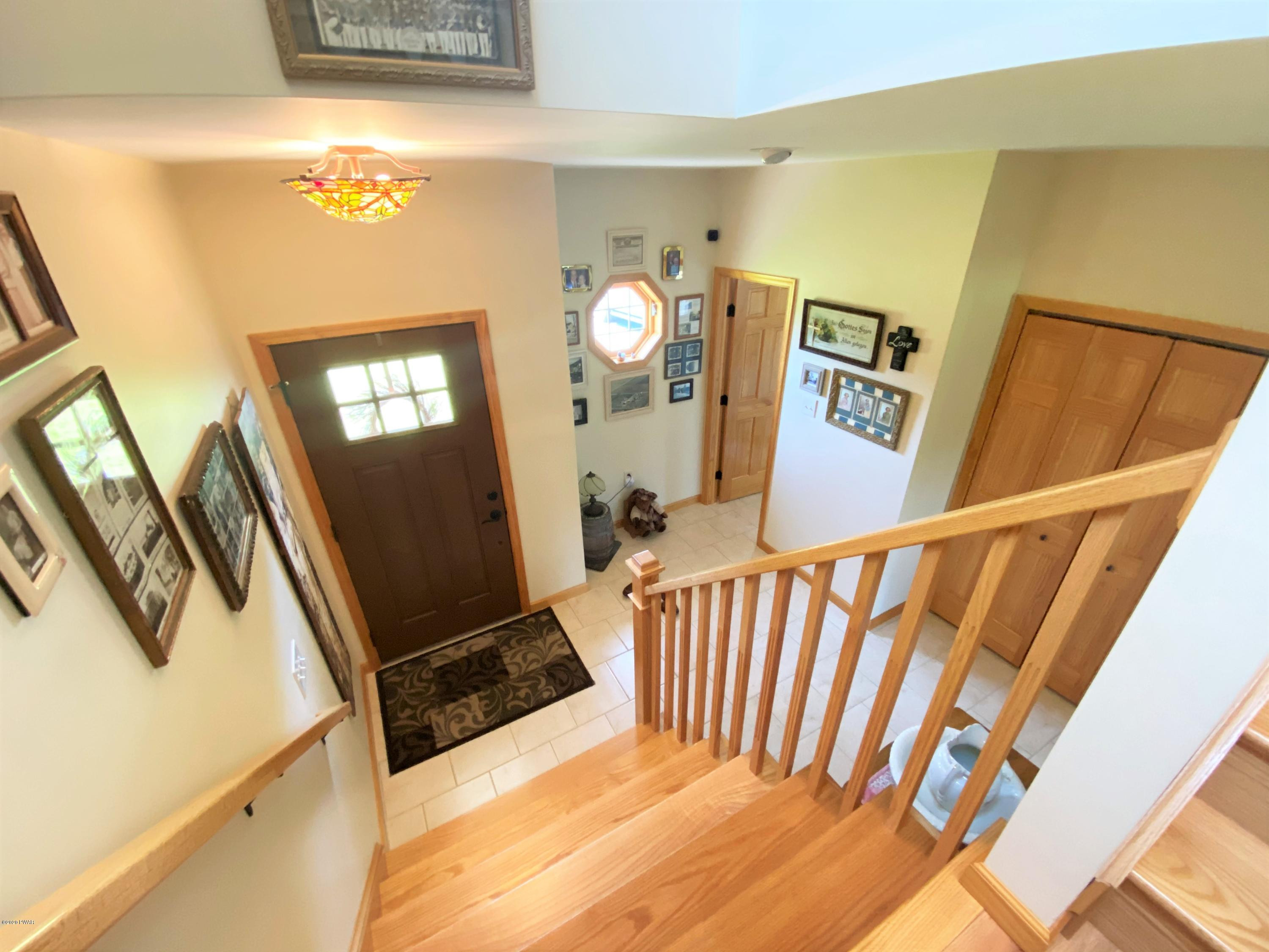 134 Romobe Lake Road Thompson, PA 18465 - Photo 40 of 93 Stairs