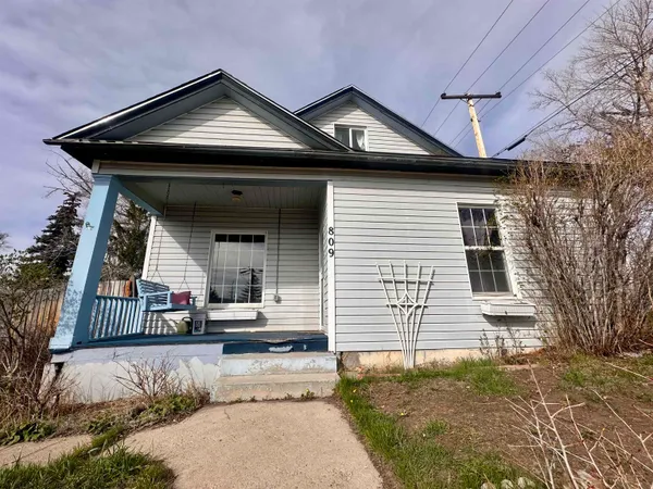 $250,000 | 809 Beech Avenue, Kemmerer, WY 83101