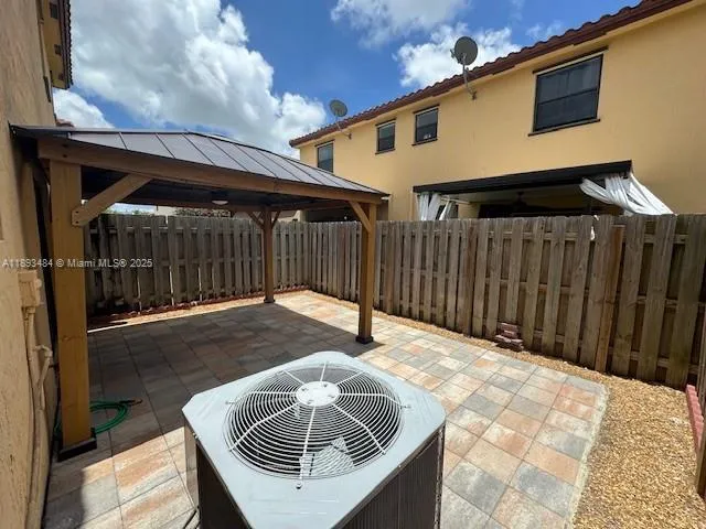 $2,550 | 158 Southeast 34th Terrace, Homestead, FL 33033