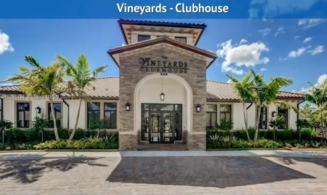 $2,550 | 158 Southeast 34th Terrace, Homestead, FL 33033