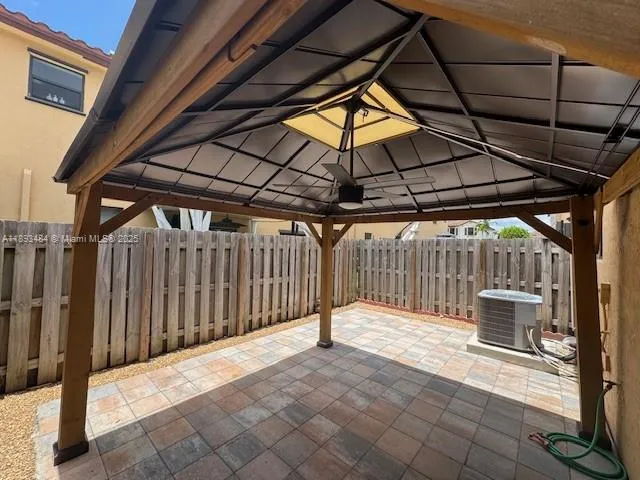 $2,550 | 158 Southeast 34th Terrace, Homestead, FL 33033