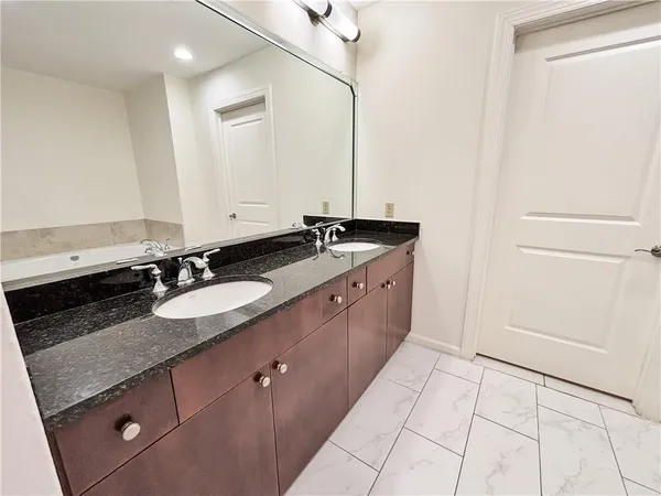 $3,200 | 2950 Mt Wilkinson Parkway Southeast, Unit 411, Atlanta, GA 30339