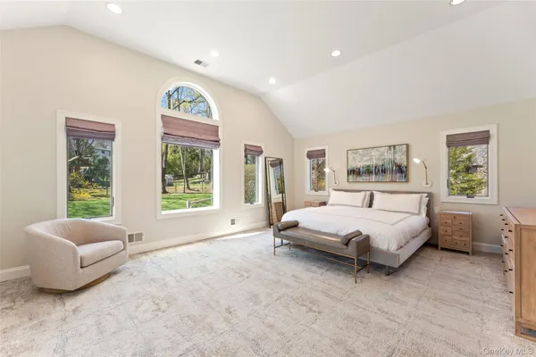 $2,295,000 | 30 Corell Road, Scarsdale, NY 10583