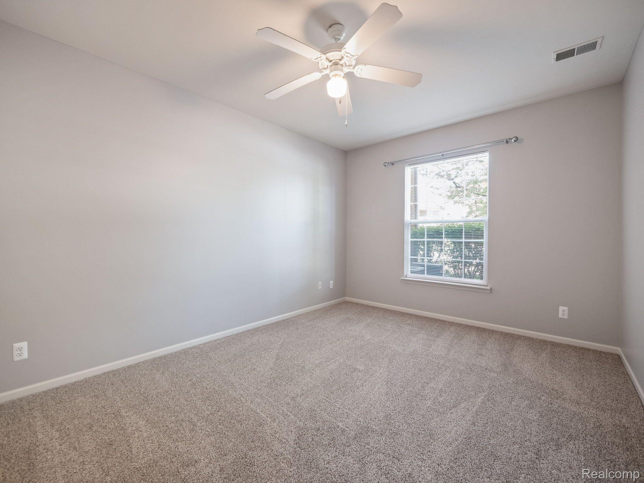 1840 Flagstone Circle Rochester, MI 48307 - Photo 22 of 26 Gallery Image 22