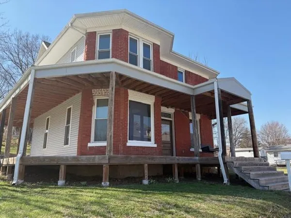$279,000 | 401 North 9th Street, Atchison, KS 66002