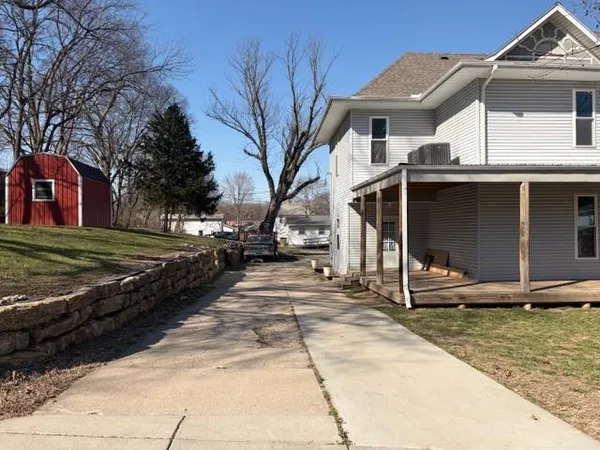 $279,000 | 401 North 9th Street, Atchison, KS 66002