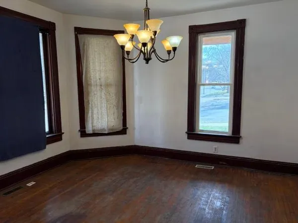 $279,000 | 401 North 9th Street, Atchison, KS 66002