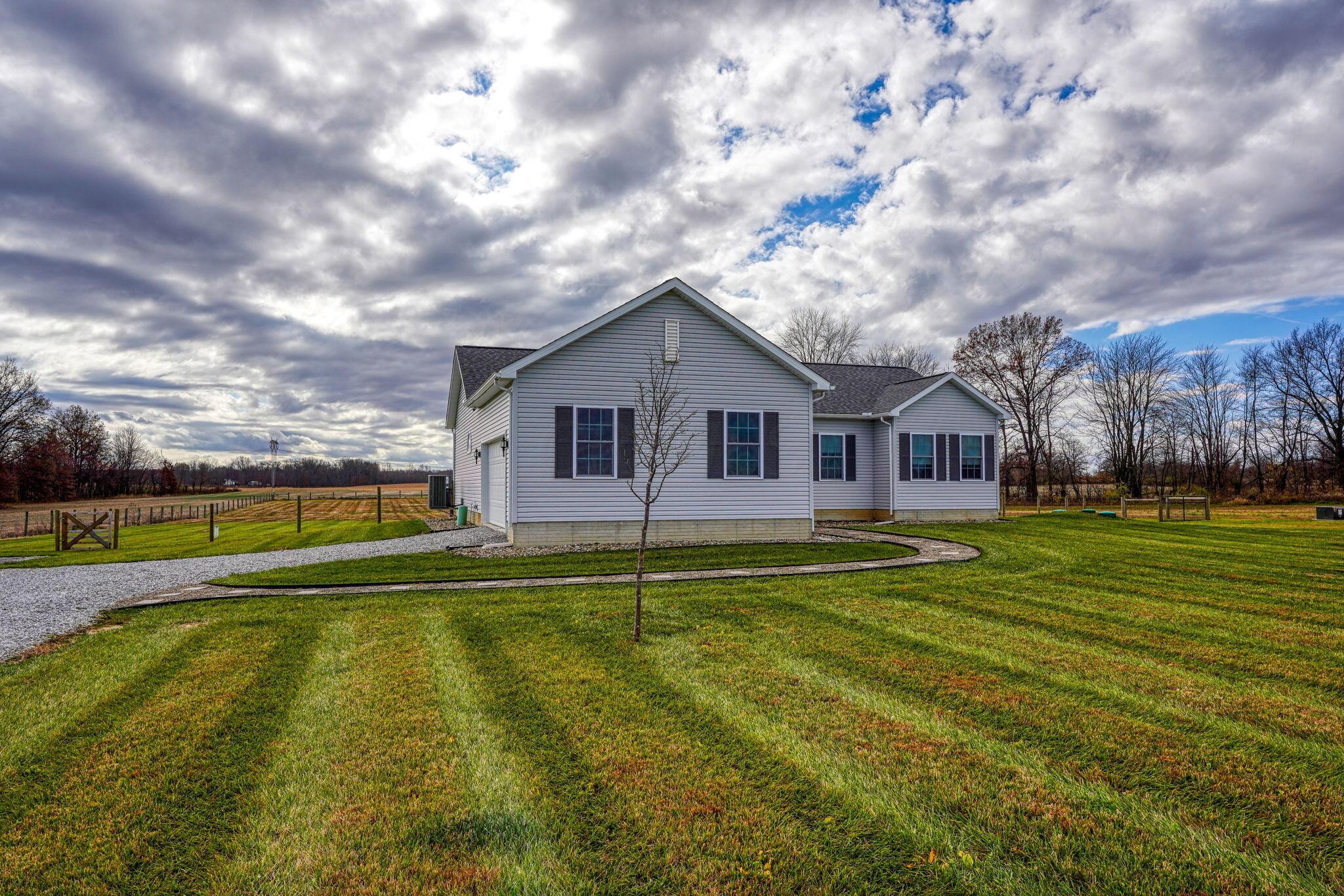 7187 Benner Road Johnstown, OH 43031 - Photo 29 of 33 7187 Benner Road (74)