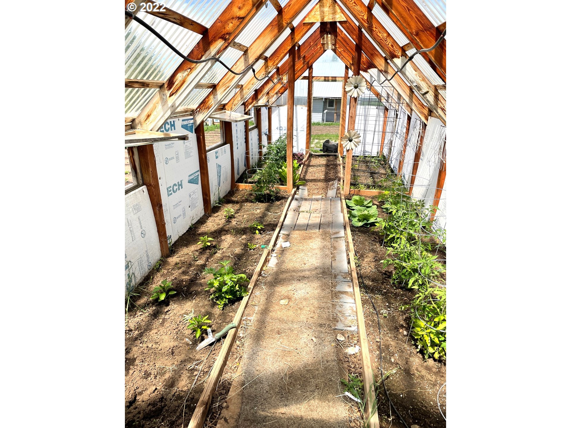 62580 Tucker Down Road Joseph, OR 97846 - Photo 25 of 32 Greenhouse