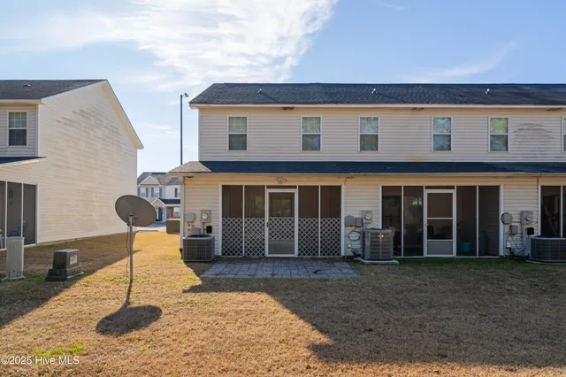 $175,000 | 2000 Grandeur Avenue, Jacksonville, NC 28546