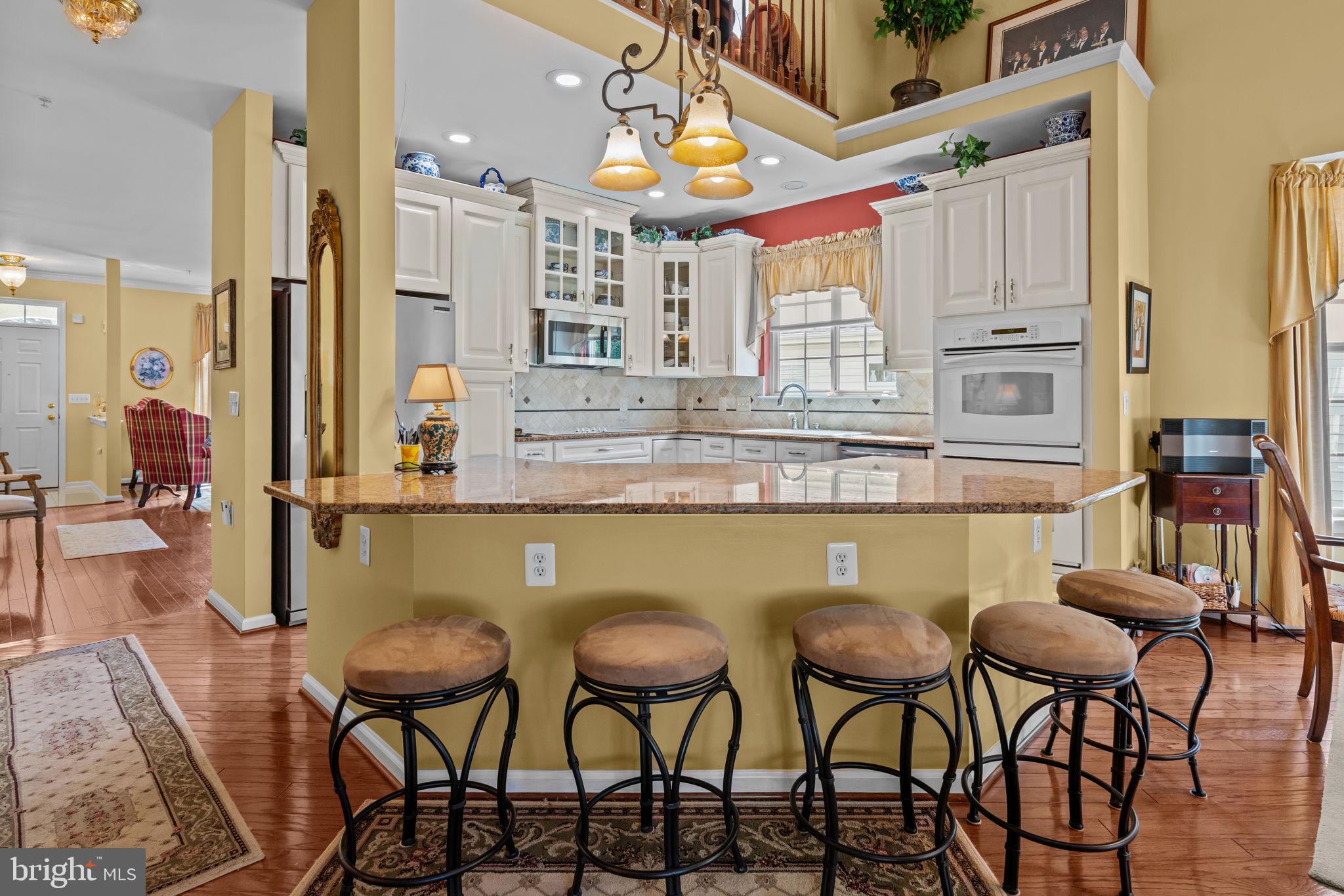 945 Hamilton Way Warminster, PA 18974 - Photo 13 of 32 Kitchen