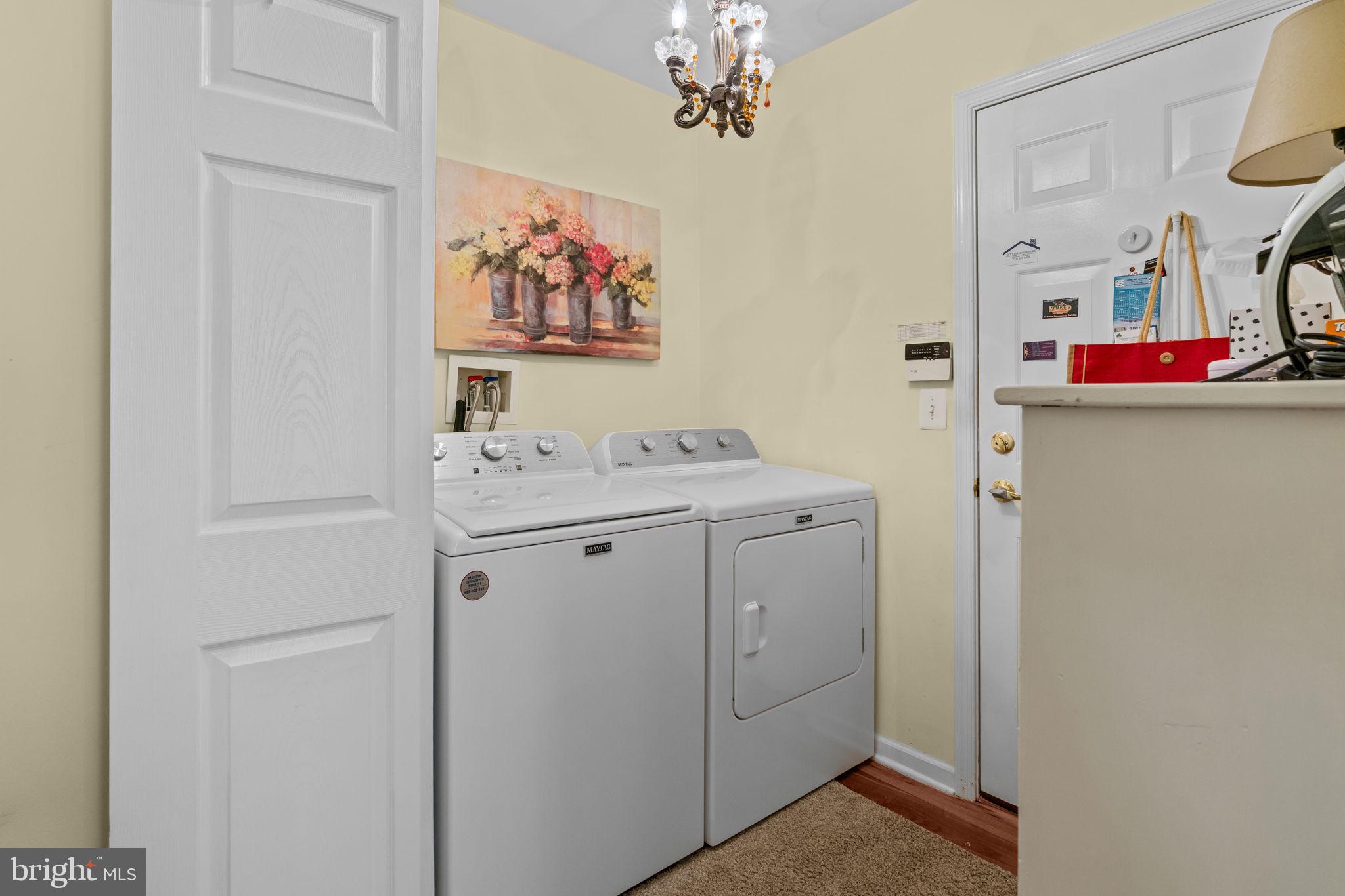 945 Hamilton Way Warminster, PA 18974 - Photo 32 of 32 Laundry Room