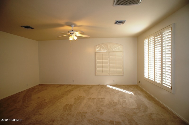 9760 East Rock Ridge Court Tucson, AZ 85749 - Photo 6 of 9