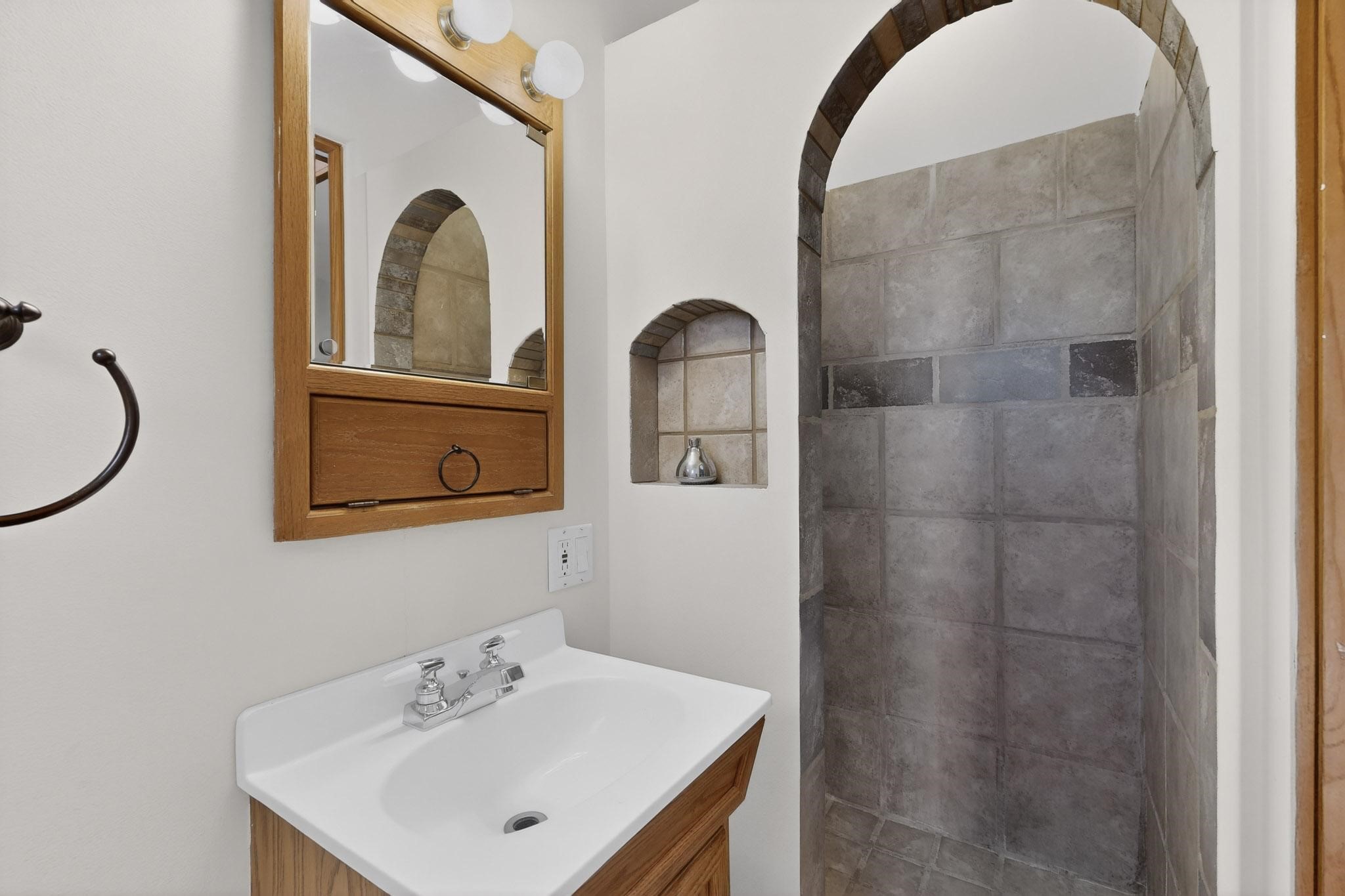 33 Moya Loop Santa Fe, NM 87508 - Photo 38 of 64