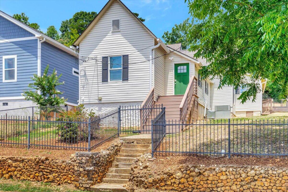 509 West Bell Ave  