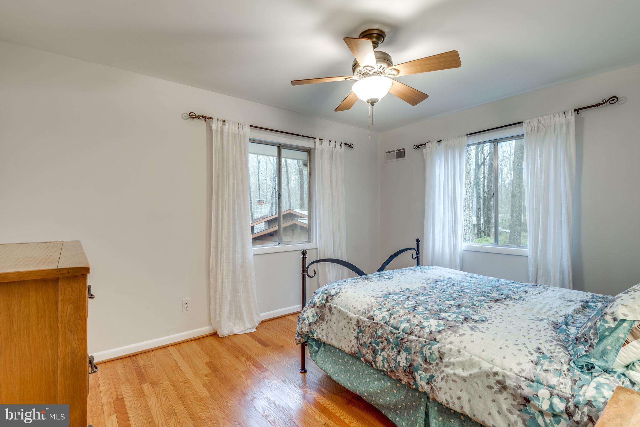 2506 Pegasus Lane Reston, VA 20191 - Photo 22 of 51