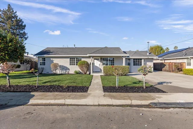 $2,295,000 | 381 Fenley Avenue, San Jose, CA 95117