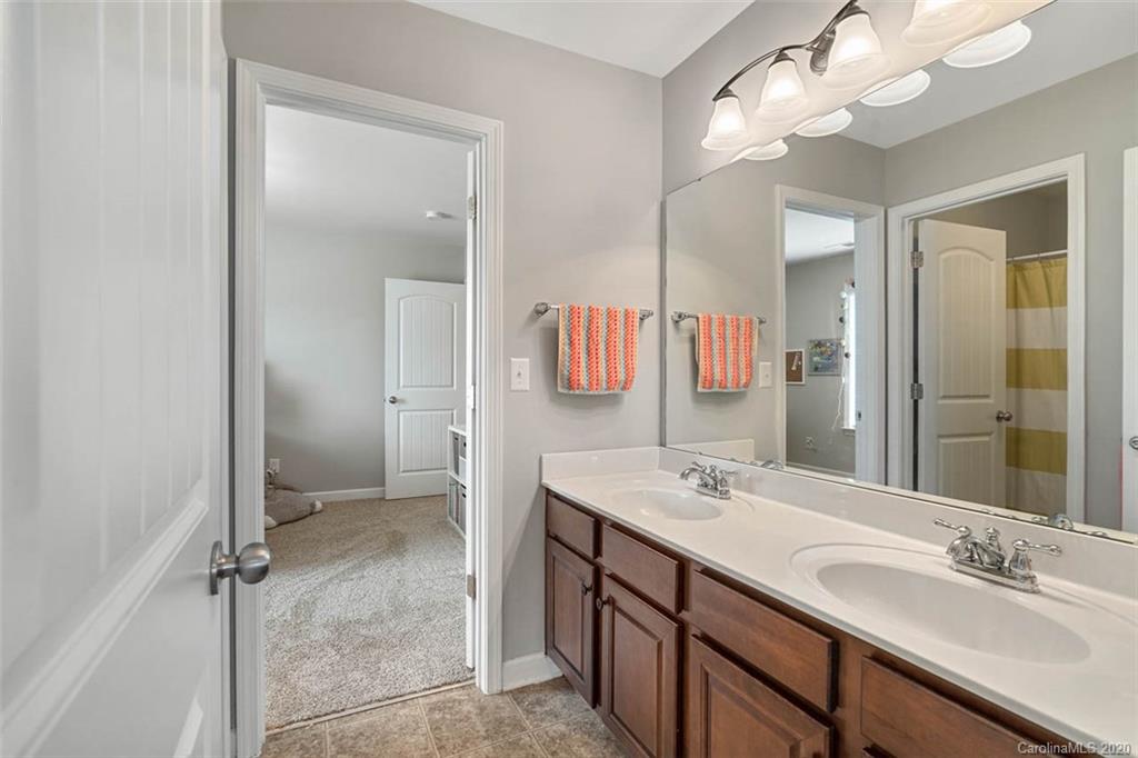727 Fresia Drive Tega Cay, SC 29708 - Photo 22 of 44 Gallery Image 22