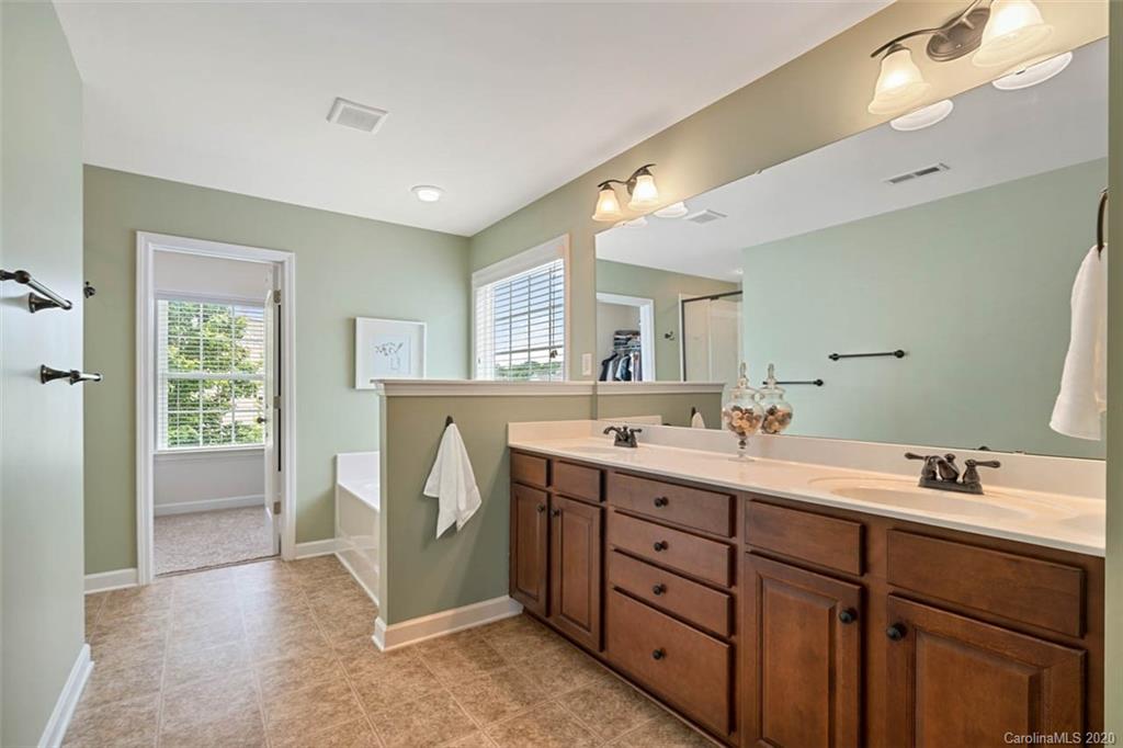 727 Fresia Drive Tega Cay, SC 29708 - Photo 27 of 44 Gallery Image 27