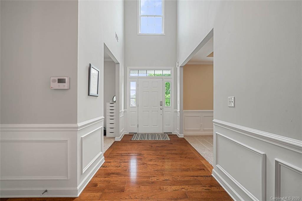 727 Fresia Drive Tega Cay, SC 29708 - Photo 5 of 44 Gallery Image 5