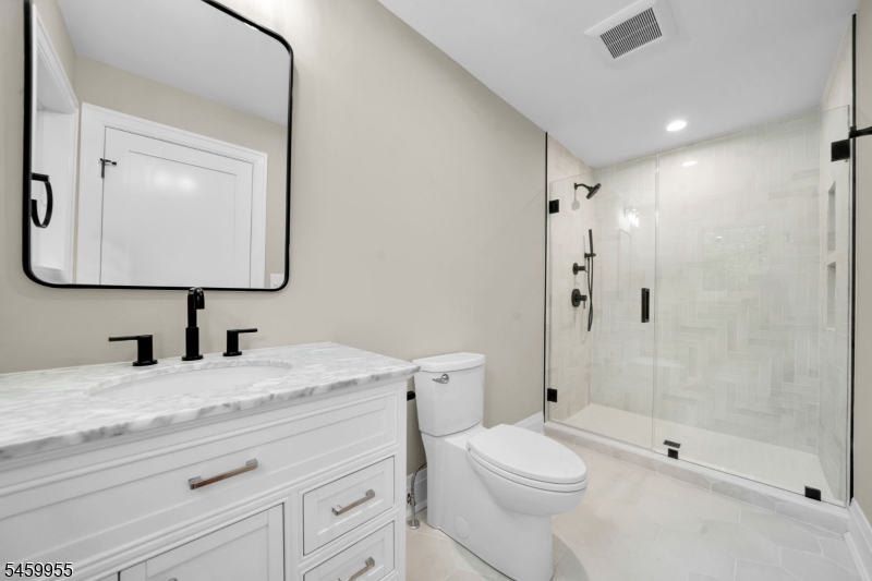 44 Hanover Road Mountain Lakes, NJ 07046 - Photo 33 of 49 Gallery Image 33