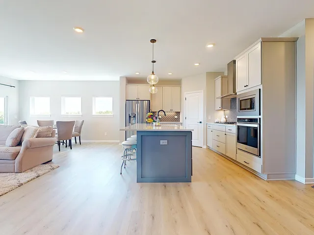 $649,999 | 15613 116th Avenue North, Dayton, MN 55369