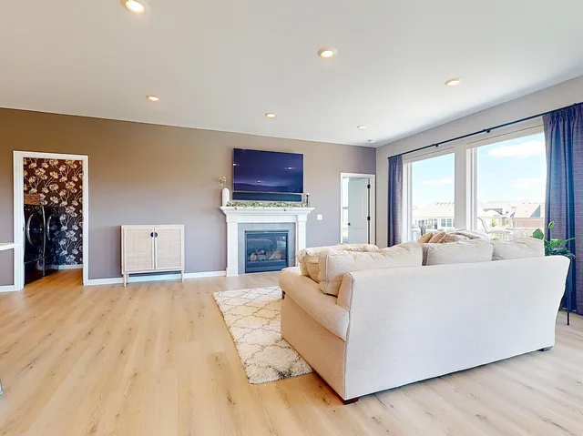 $649,999 | 15613 116th Avenue North, Dayton, MN 55369