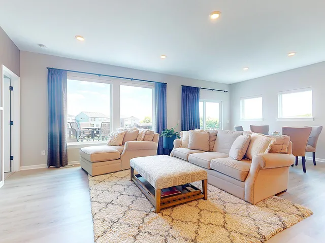 $649,999 | 15613 116th Avenue North, Dayton, MN 55369