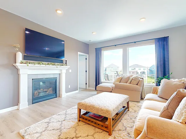 $649,999 | 15613 116th Avenue North, Dayton, MN 55369