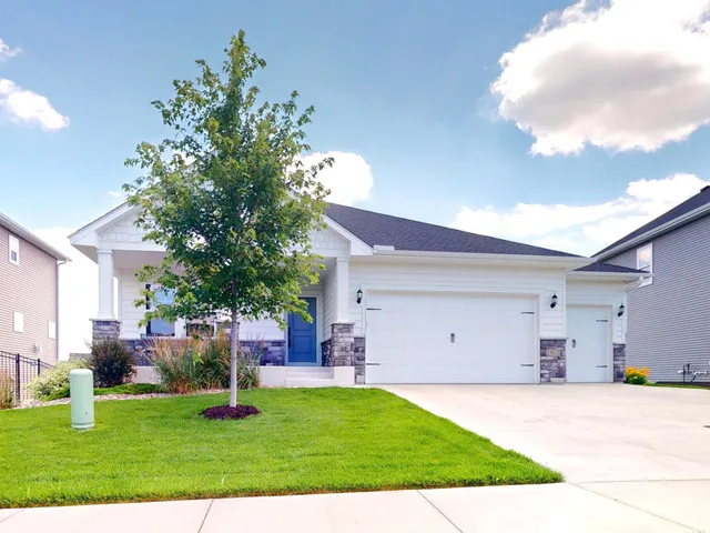 $649,999 | 15613 116th Avenue North, Dayton, MN 55369