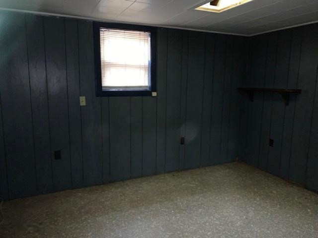 1913 East Bertrand Road Niles, MI 49120 - Photo 10 of 14 IMG_3229