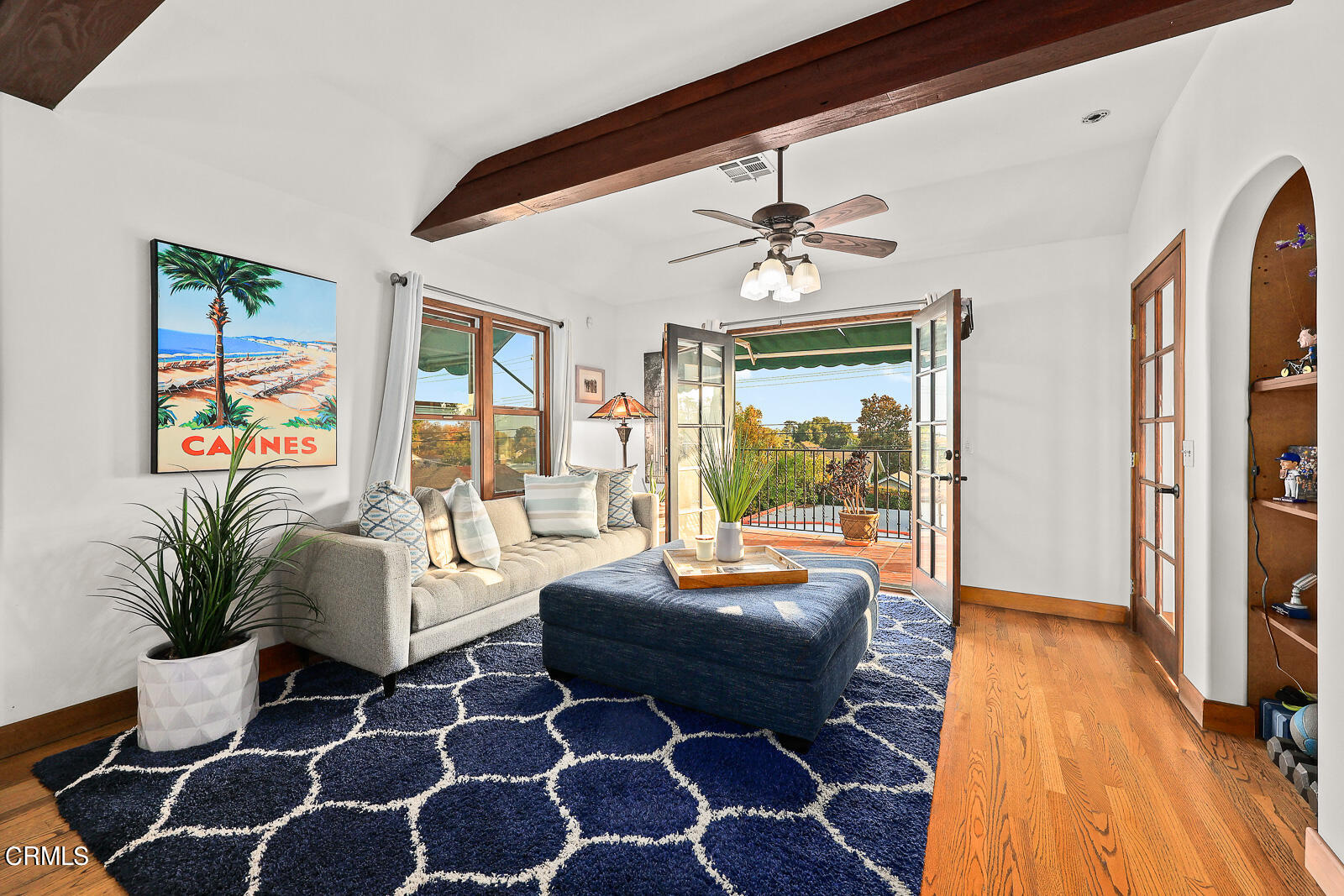2216 Cooley Place Pasadena, CA 91104 - Photo 15 of 29 a living room with furniture and a large window