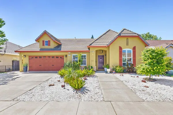 $659,000 | 772 Laugenour Drive, Woodland, CA 95776