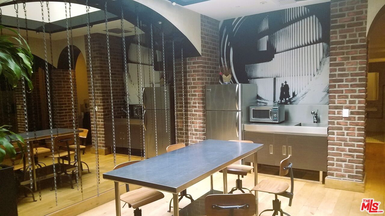 460 South Spring Street, Unit 101 Los Angeles, CA 90013 - Photo 48 of 50